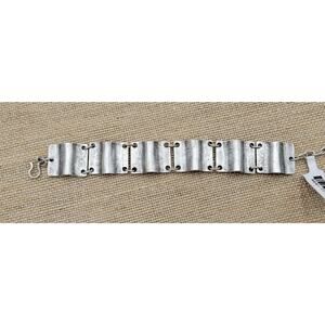 Vintage Art Deco Womens Sterling Silver Engine Turned Panel and Link Bracelet